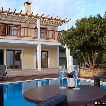 Jasmine Villas & Suites Villa