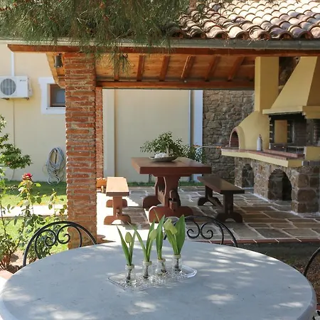 Villa Jasmine Villas & Suites *