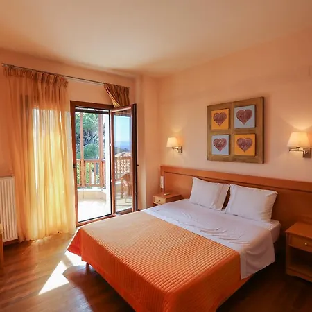 Jasmine Villas & Suites Troulos