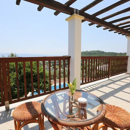 Jasmine Villas & Suites