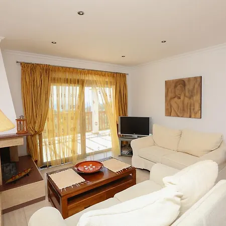 Jasmine Villas & Suites * Troulos