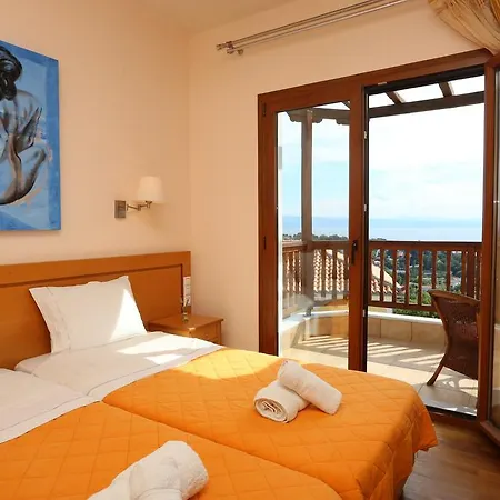 Jasmine Villas & Suites Troulos