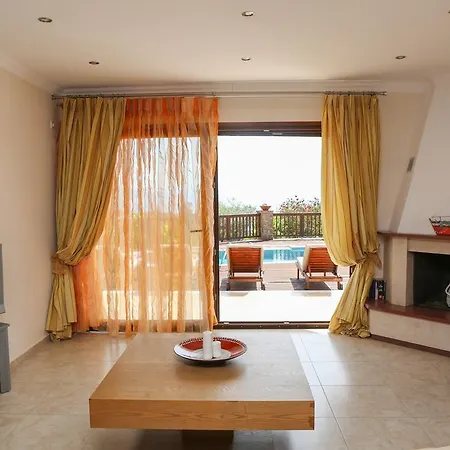 Jasmine Villas & Suites * Troulos
