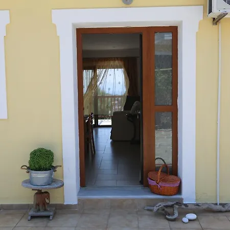 Jasmine Villas & Suites