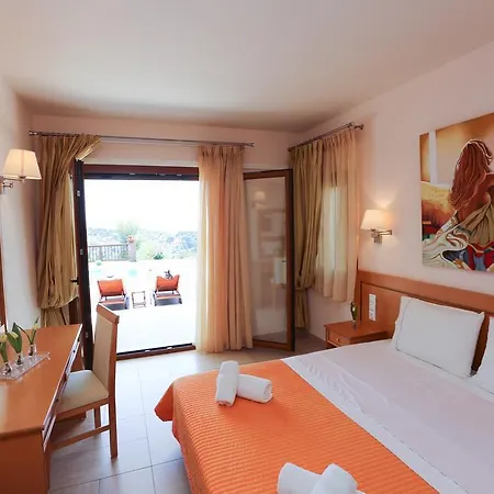 Jasmine Villas & Suites Troulos